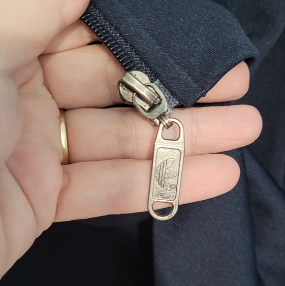 EUC Vintage Adidas track jacket size M - Picture 3 of 9